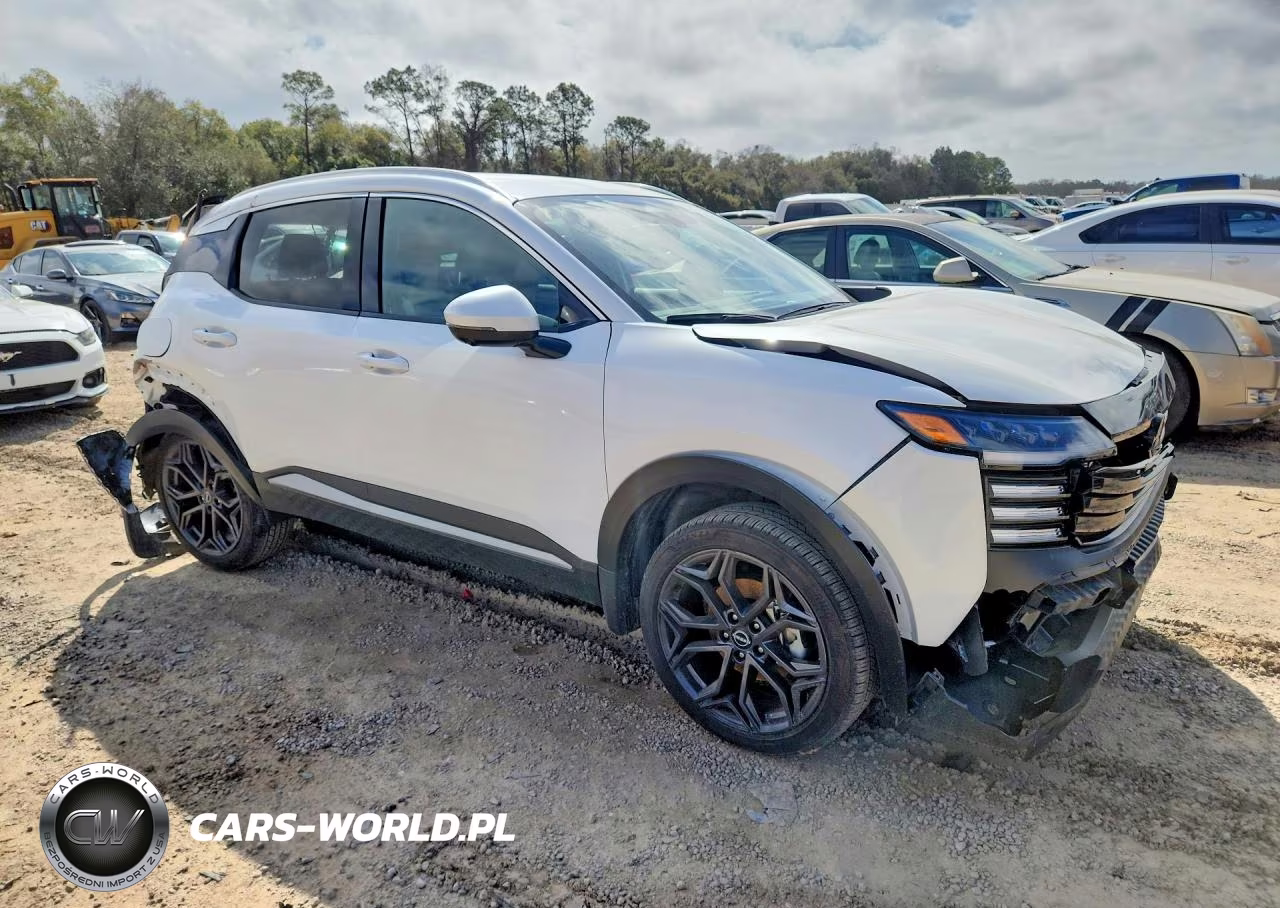 2025 Nissan Kicks Sr VIN:3N8AP6DB8SL325908 - 4