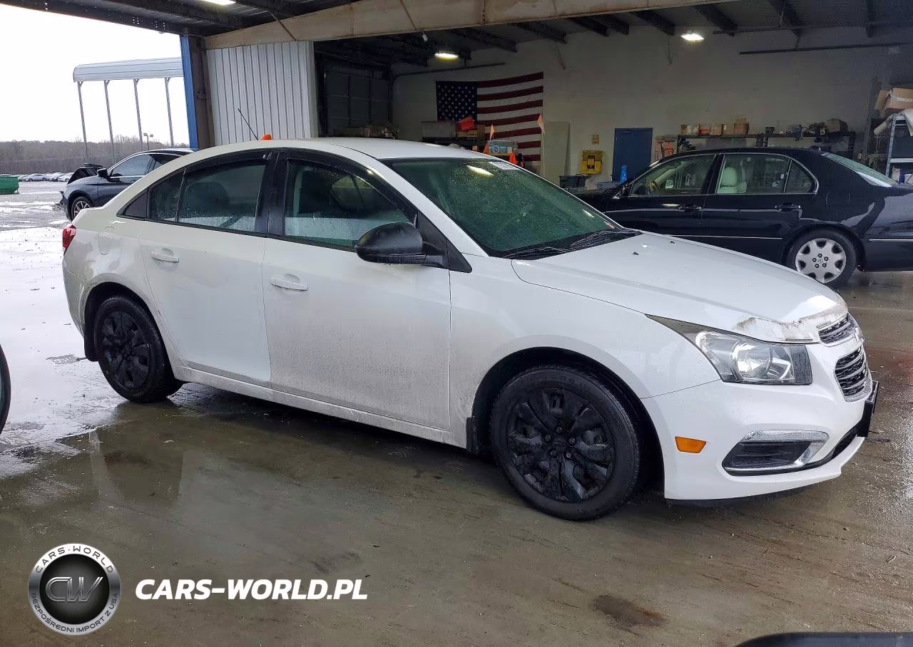 2015 Chev Cruze Ls VIN:1G1PA5SH5F7169774 - 4