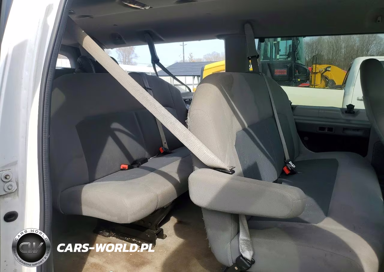 2014 Ford Econoline E350 Super Duty Wagon VIN:1FBNE3BL9EDA97686 - 11