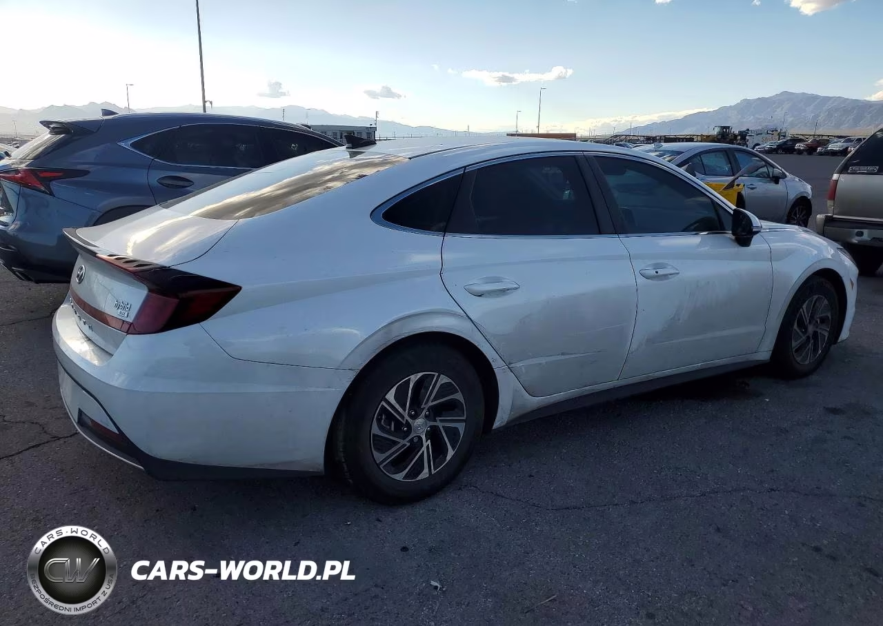 2022 Hyundai Sonata Hybrid Blue VIN:KMHL24JJ3NA048210 - 3