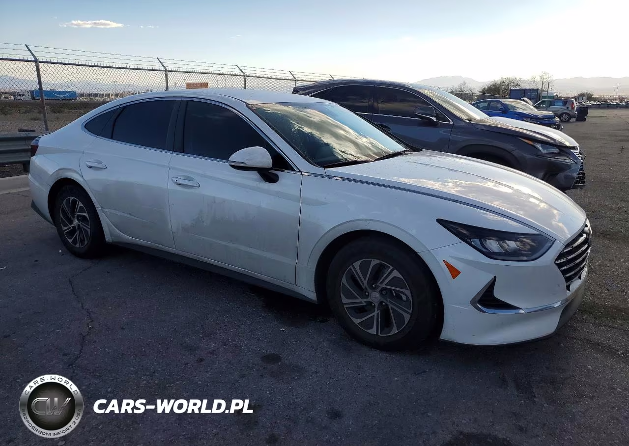 2022 Hyundai Sonata Hybrid Blue VIN:KMHL24JJ3NA048210 - 4