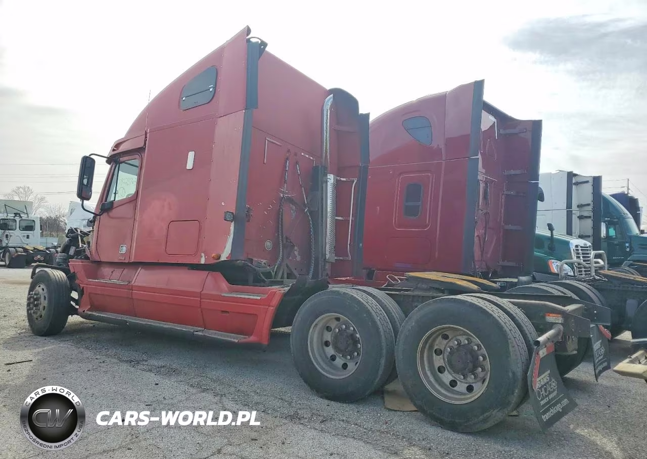 2000 Freightliner Conventional Semi Truck VIN:1FUYSWEB6YLF80466 - 3