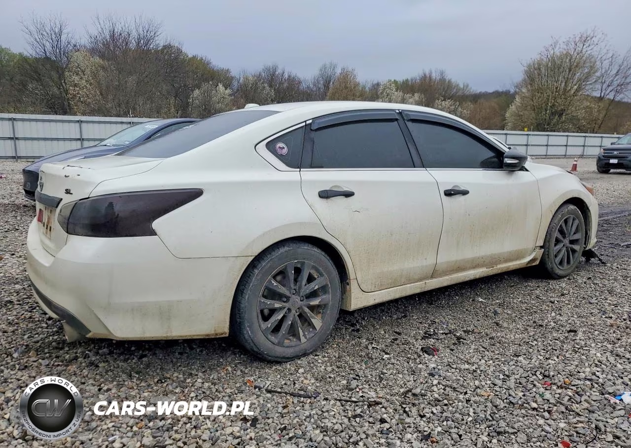 2016 Nissan Altima 2.5 VIN:1N4AL3AP0GC251527 - 3