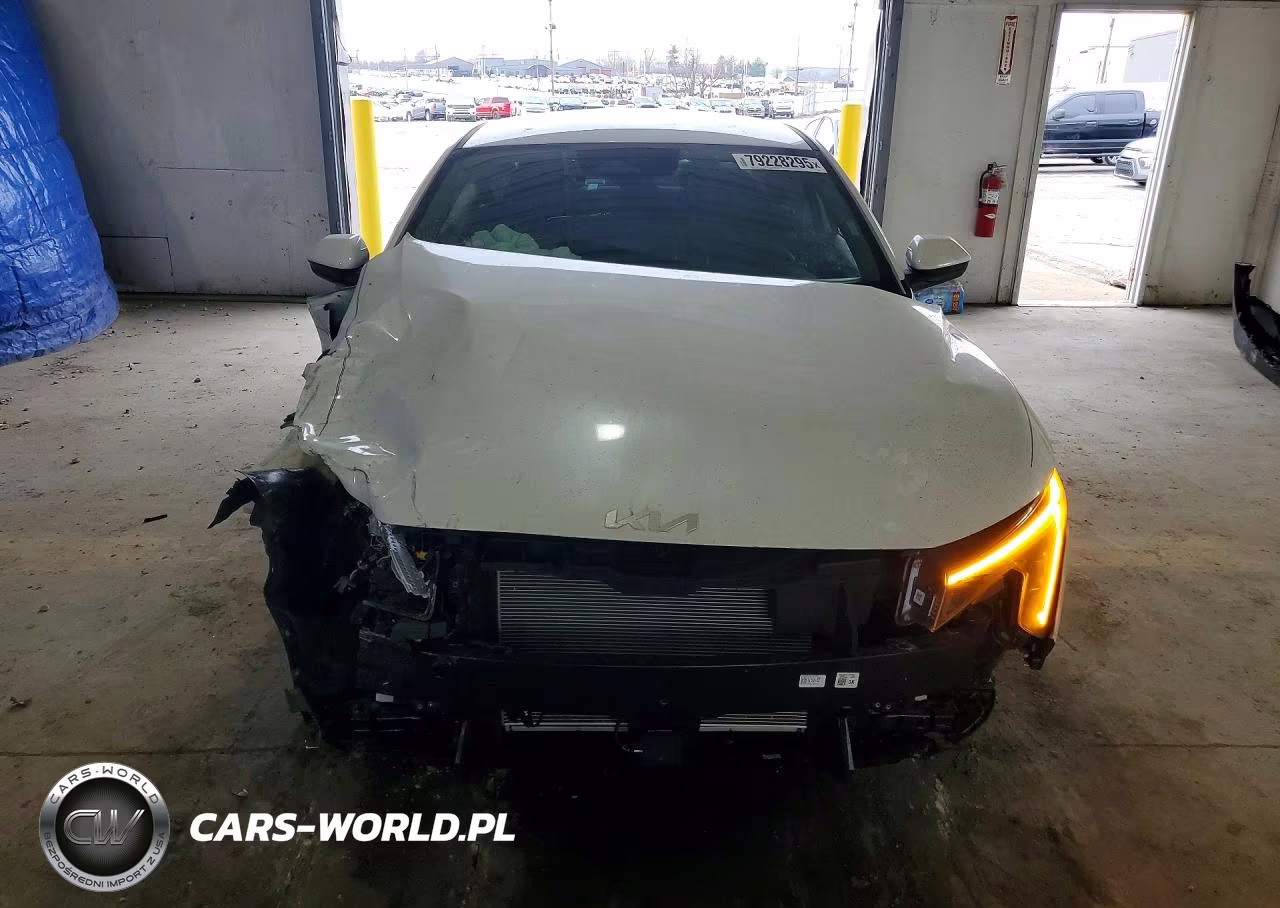 2025 Kia K4 Lxs VIN:3KPFT4DE2SE182907 - 5