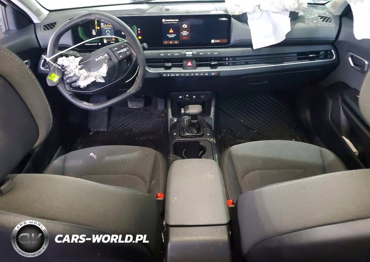 2025 Kia K4 Lxs VIN:3KPFT4DE2SE182907 - 8