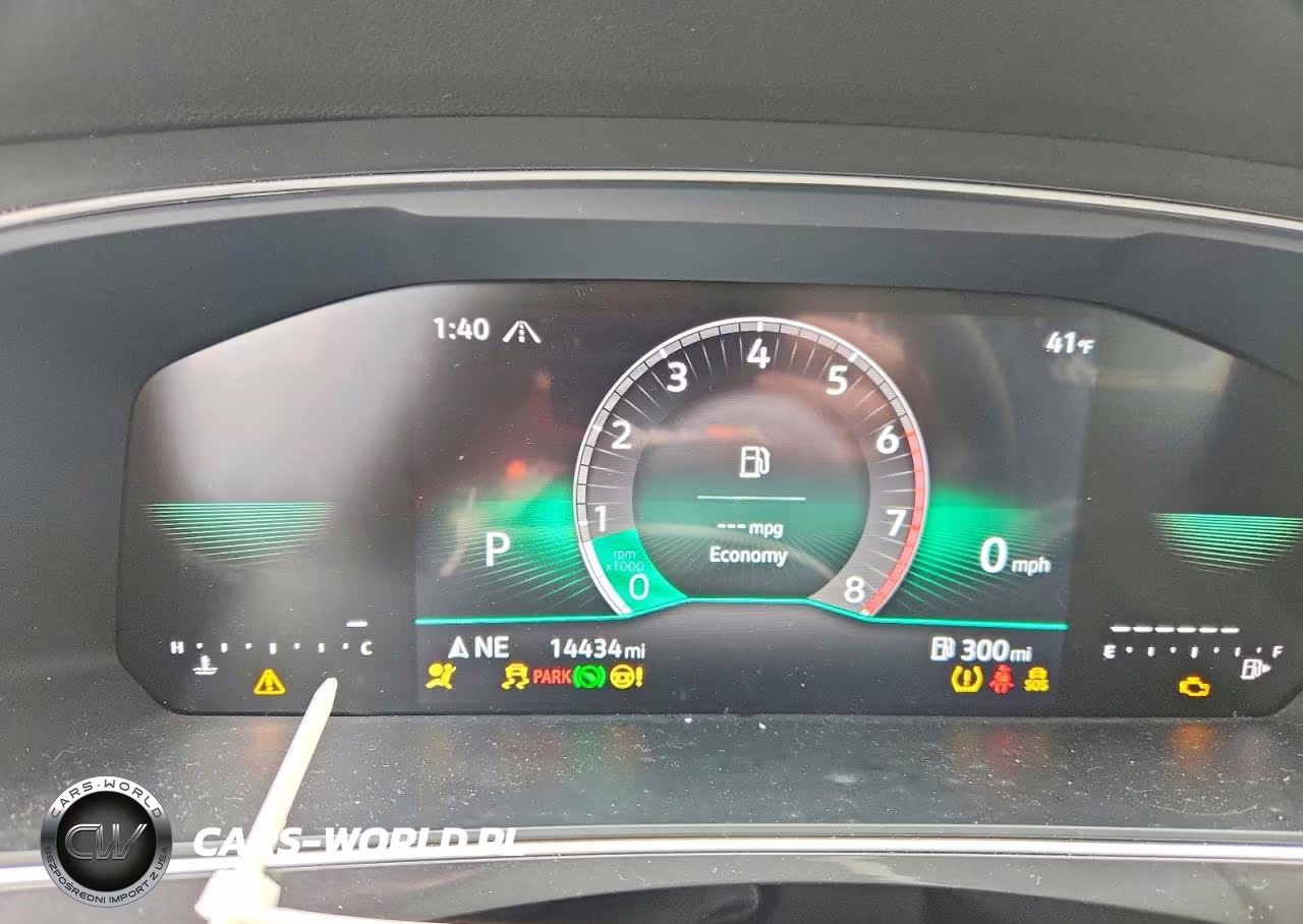 2024 Volkswagen Tiguan Wolfsburg VIN:3VVAB7AX5RM229420 - 9
