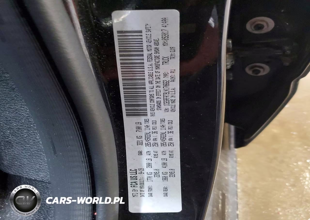 2020 Ram 1500 Laramie VIN:1C6SRFRT9LN170662 - 13