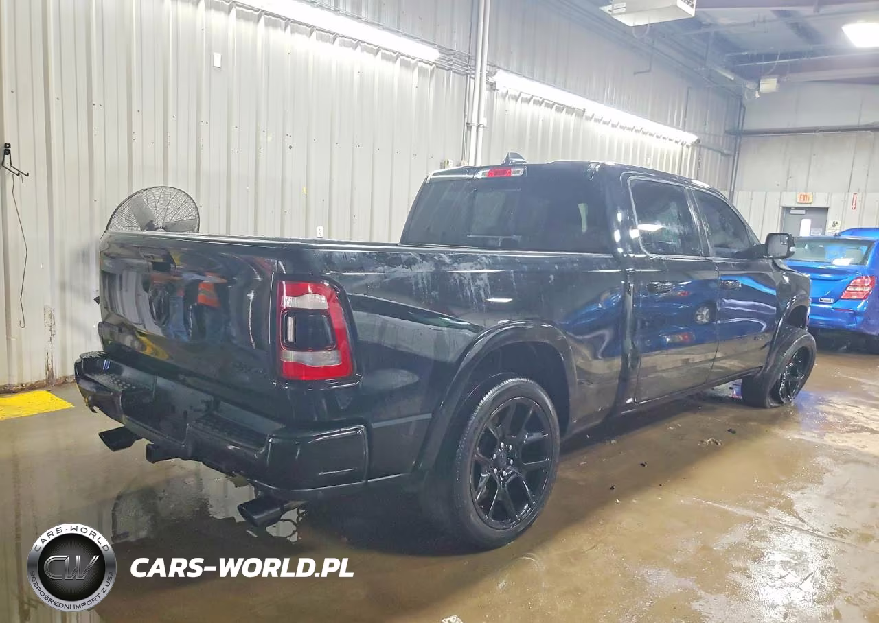 2020 Ram 1500 Laramie VIN:1C6SRFRT9LN170662 - 3