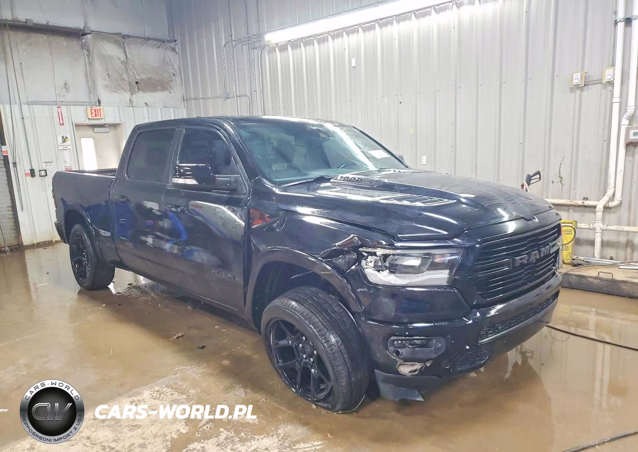 2020 Ram 1500 Laramie VIN:1C6SRFRT9LN170662 - 4