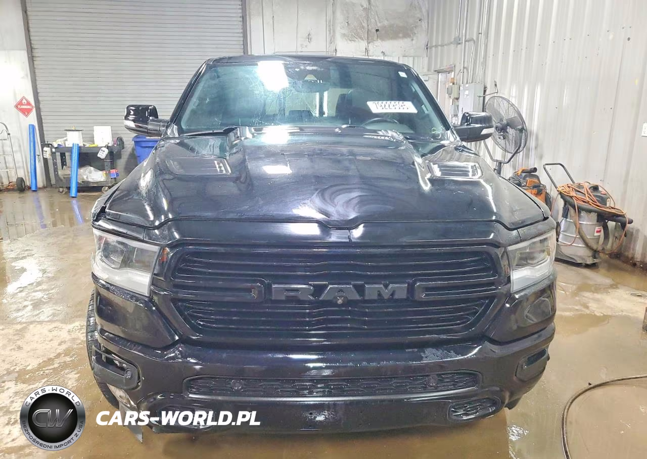 2020 Ram 1500 Laramie VIN:1C6SRFRT9LN170662 - 5