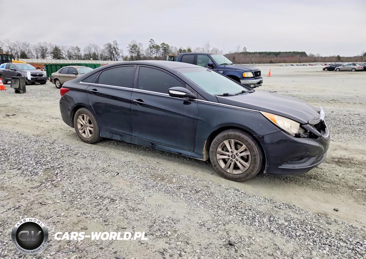 2014 Hyundai Sonata VIN:5NPEB4AC9EH939836 - 4