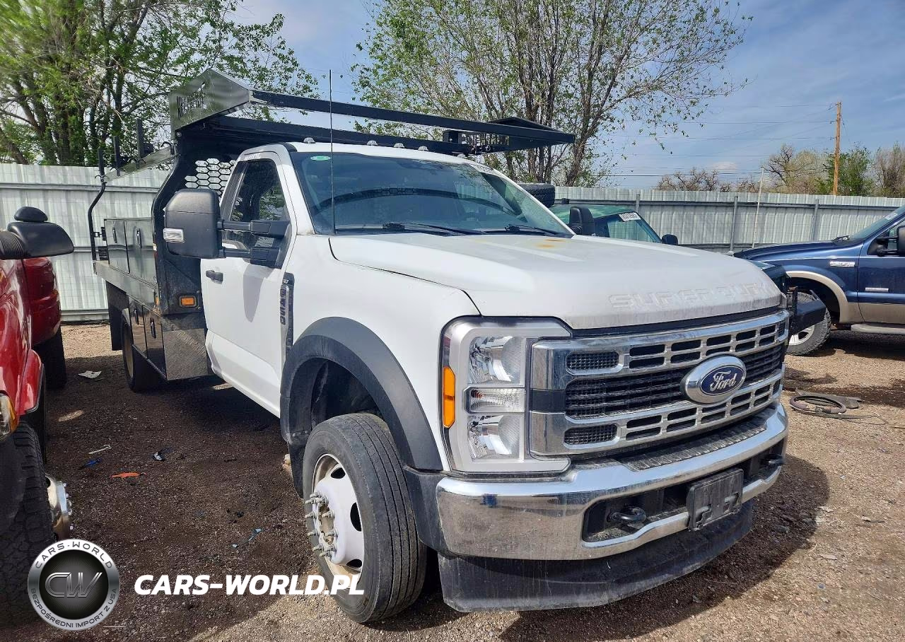 2023 Ford F450 Super Duty Flatbed Truck VIN:1FDUF4HN7PDA10059 - 4
