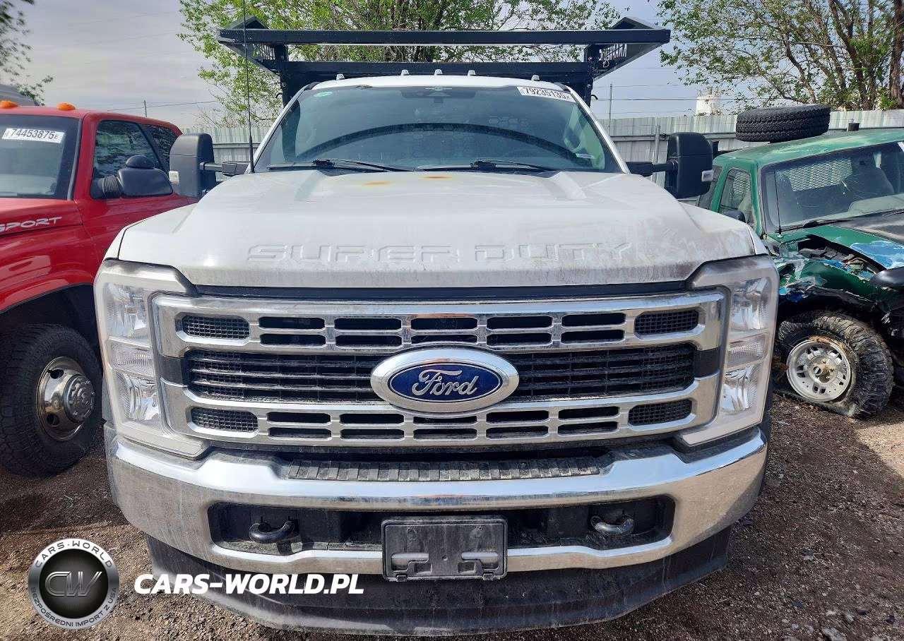 2023 Ford F450 Super Duty Flatbed Truck VIN:1FDUF4HN7PDA10059 - 5
