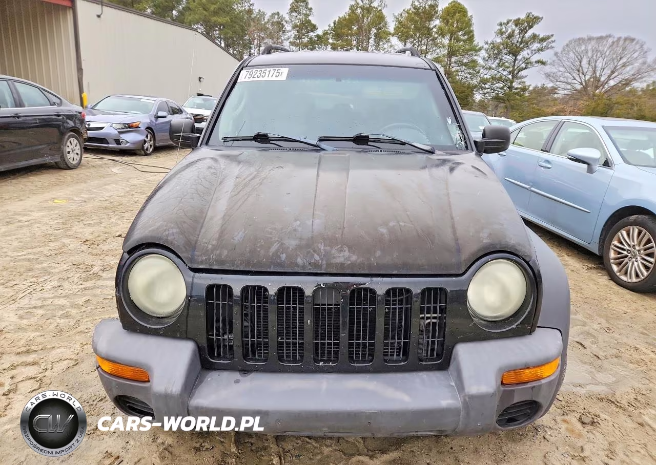 2003 Jeep Liberty Sport VIN:1J4GL48K13W688962 - 5