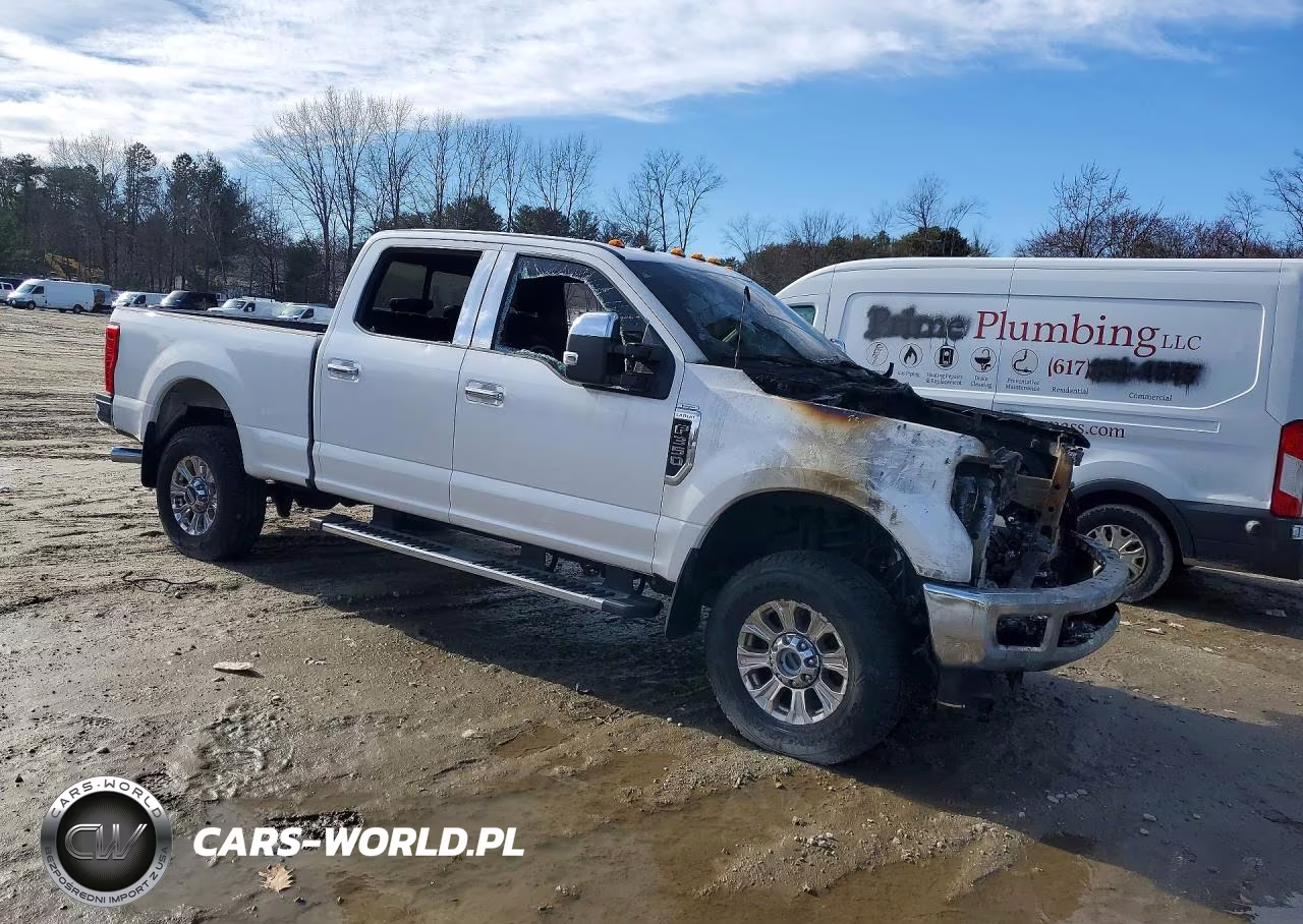 2017 Ford F350 Super Duty VIN:1FT8W3B6XHEE11652 - 4
