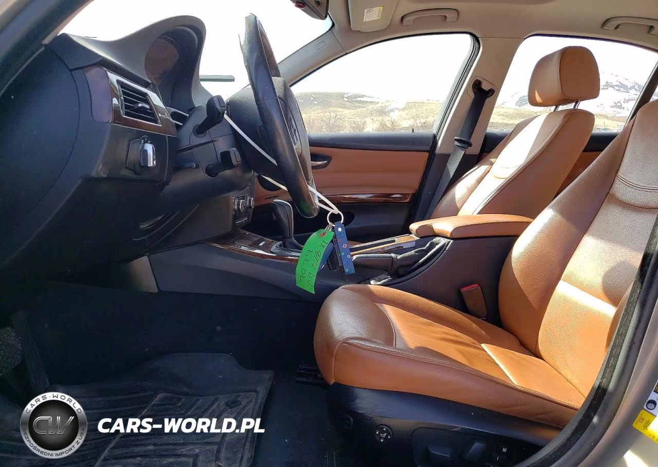2009 BMW 328 Xi VIN:WBAPK735X9A450770 - 7