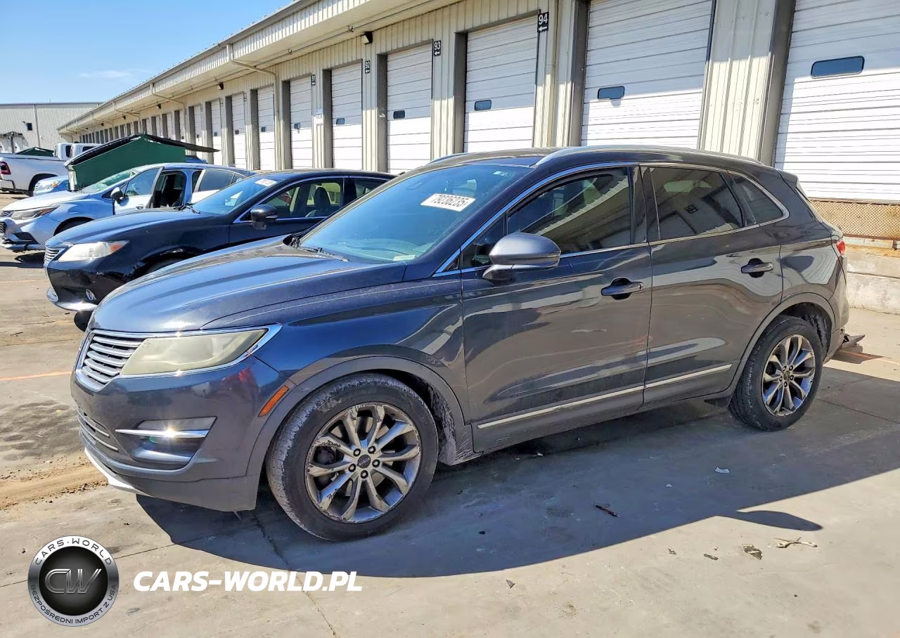 2015 Lincoln Townhouse Mkc