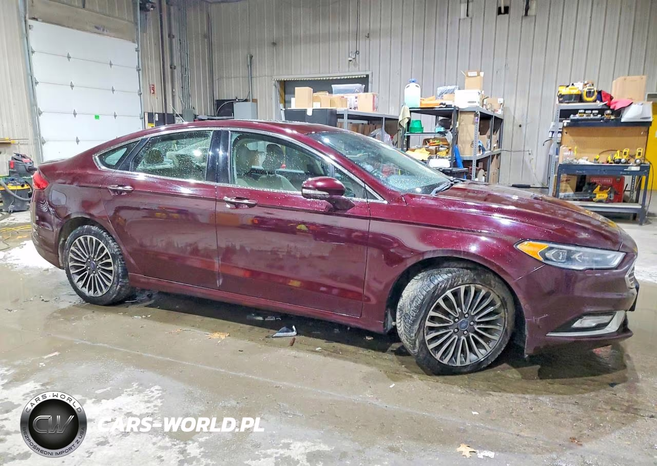 2017 Ford Fusion Titanium VIN:3FA6P0D93HR116583 - 4