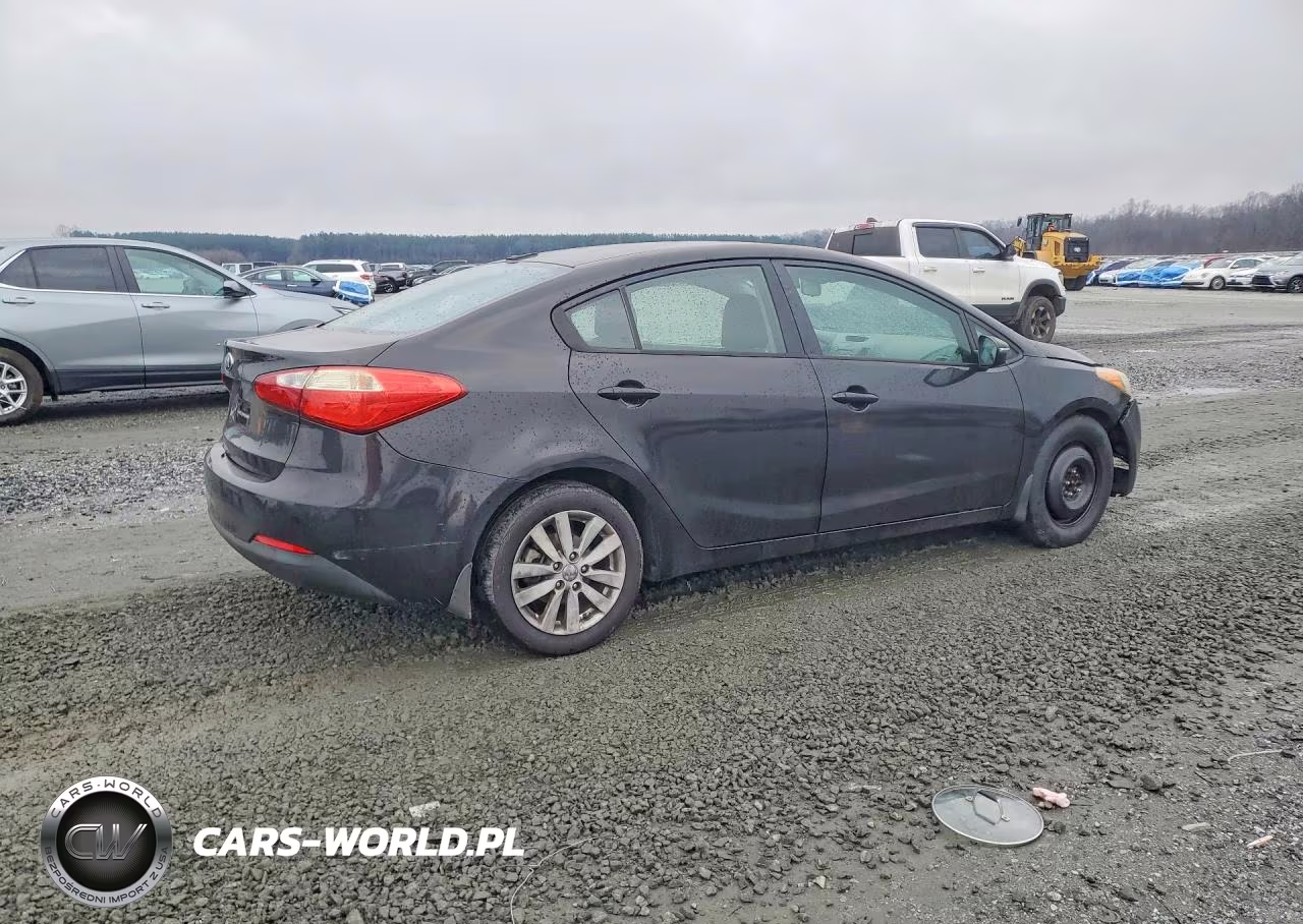2014 Kia Forte Lx VIN:KNAFX4A65E5082153 - 3