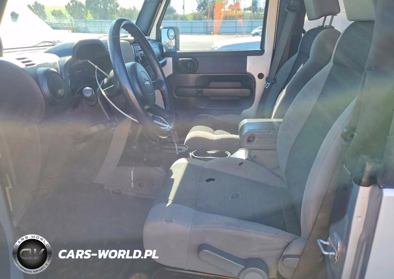 2007 Jeep Wrangler X VIN:1J4FA241X7L112099 - 7