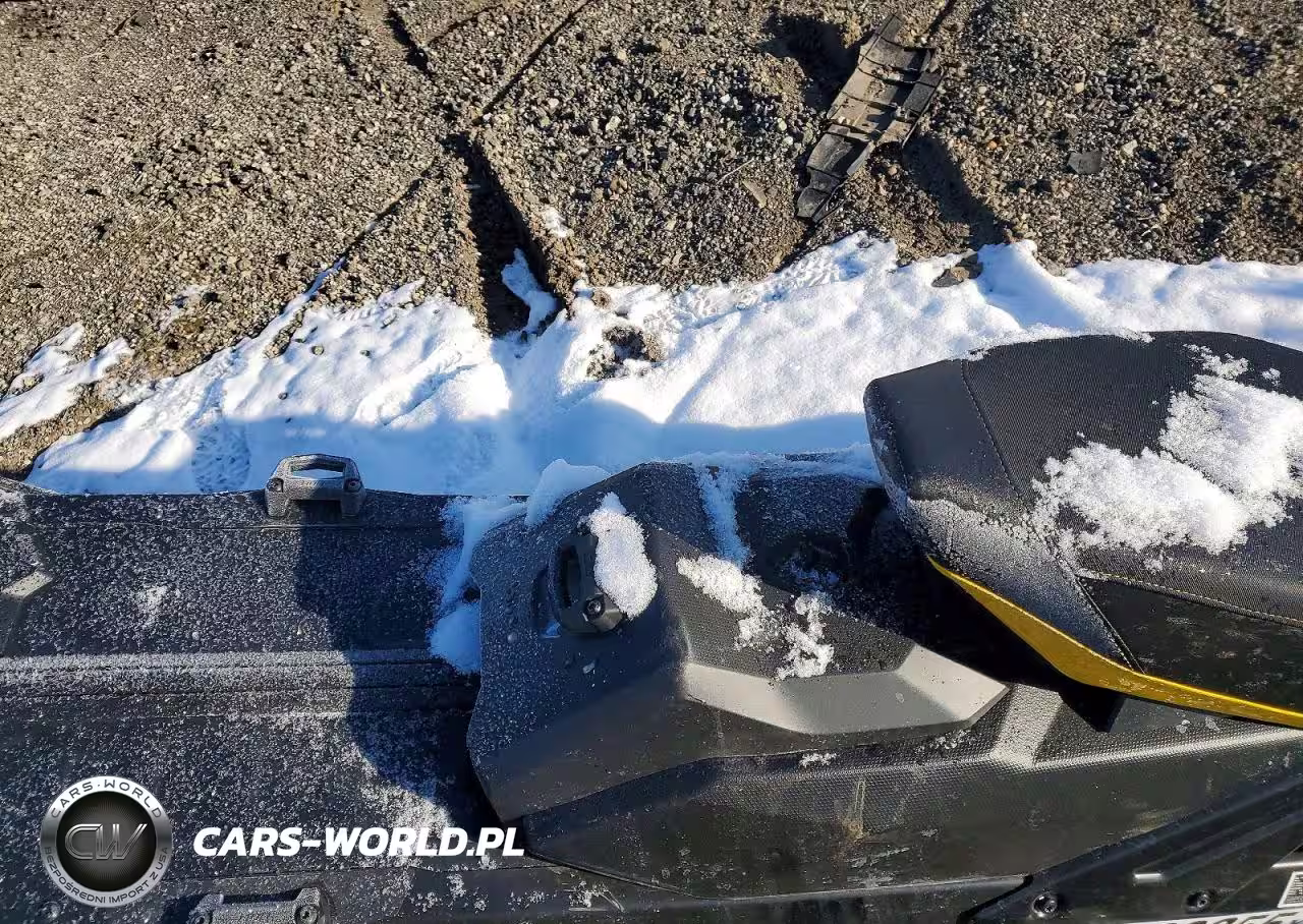2024 Ski-Doo Snowmobile VIN:2BPSBDRE5RV000028 - 6