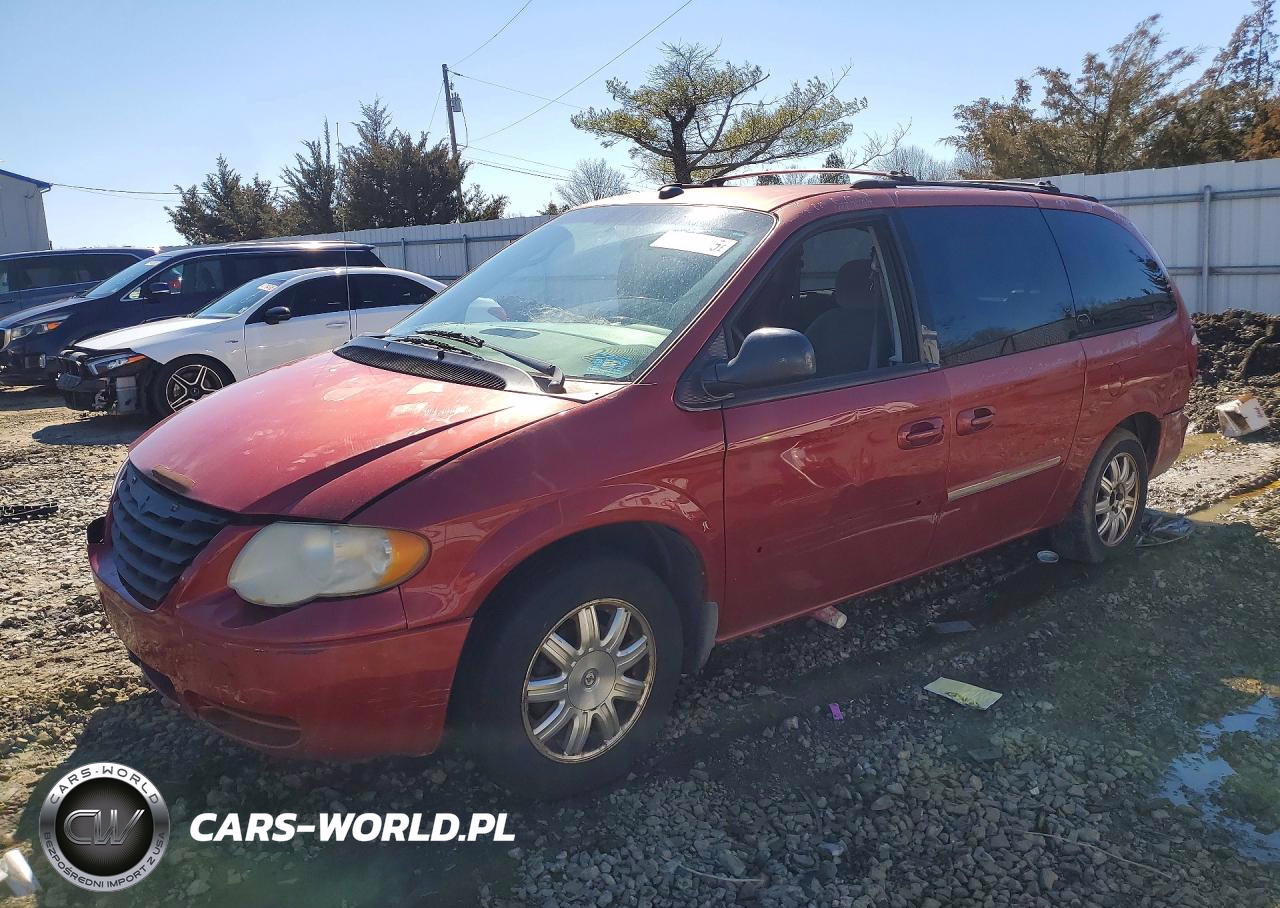 2005 Chrysler Town & Country Touring