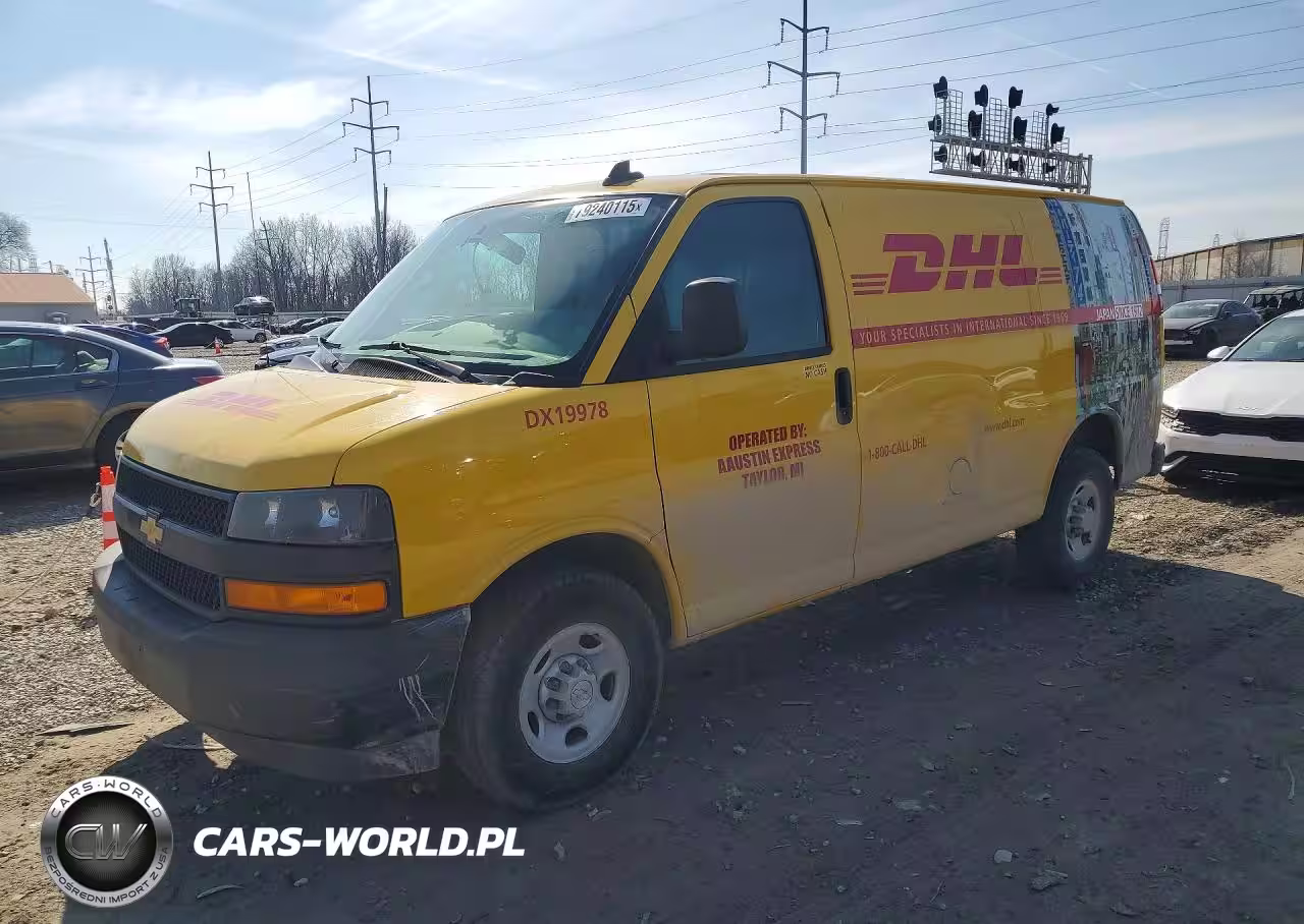 2020 Chevrolet Express G2500