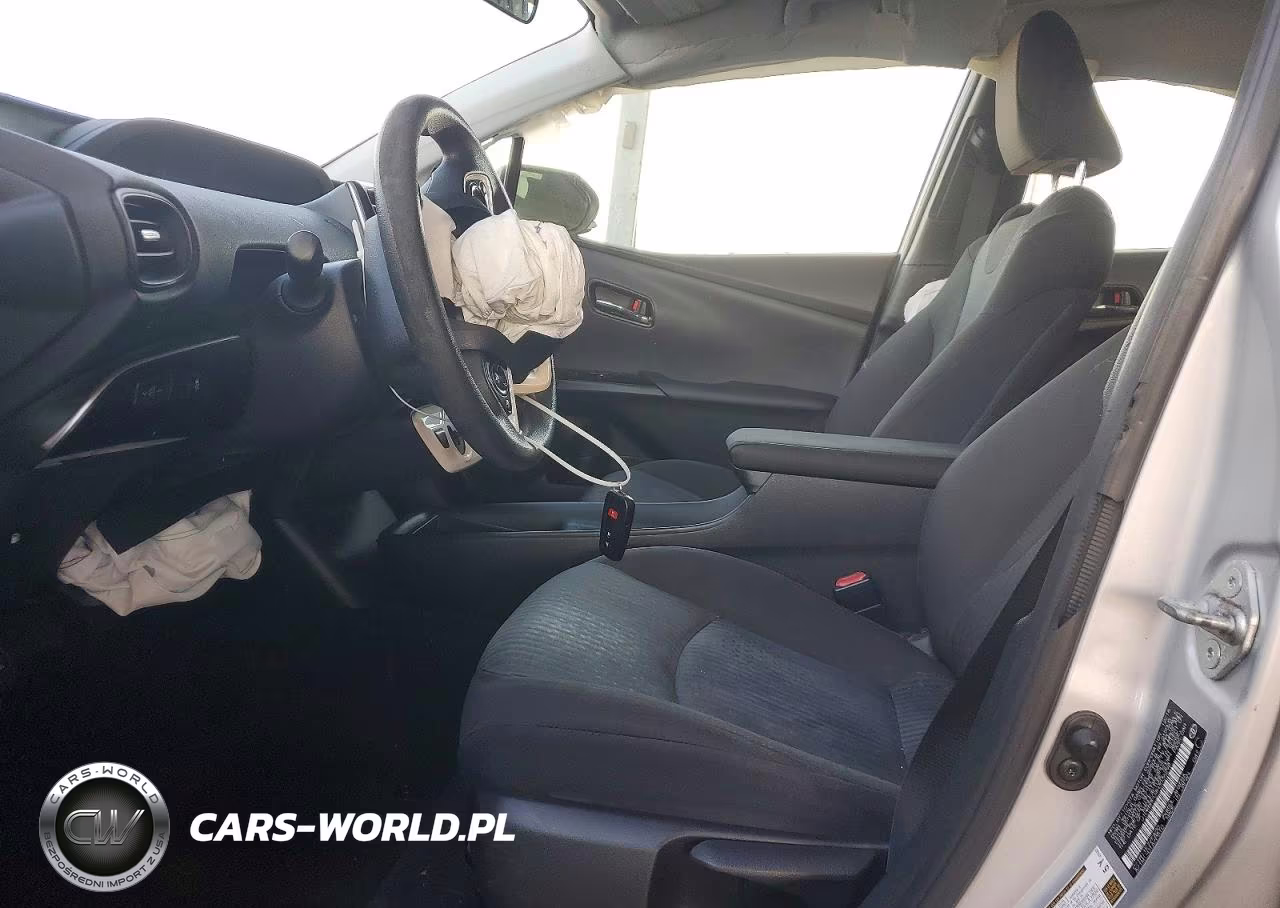 2017 Toyota Prius Two VIN:JTDKBRFU4H3036298 - 7