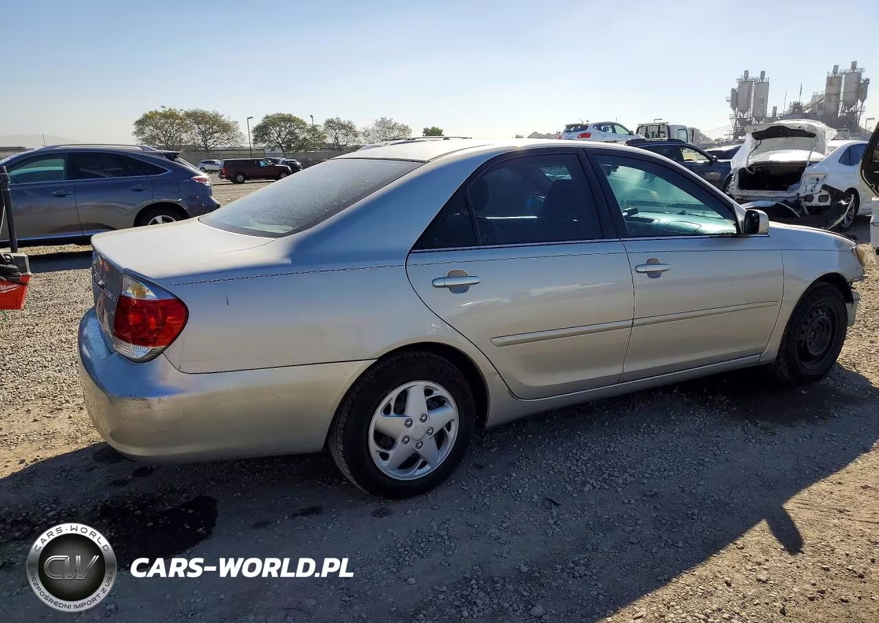2006 Toyota Camry Le VIN:4T1BE32K96U163897 - 3
