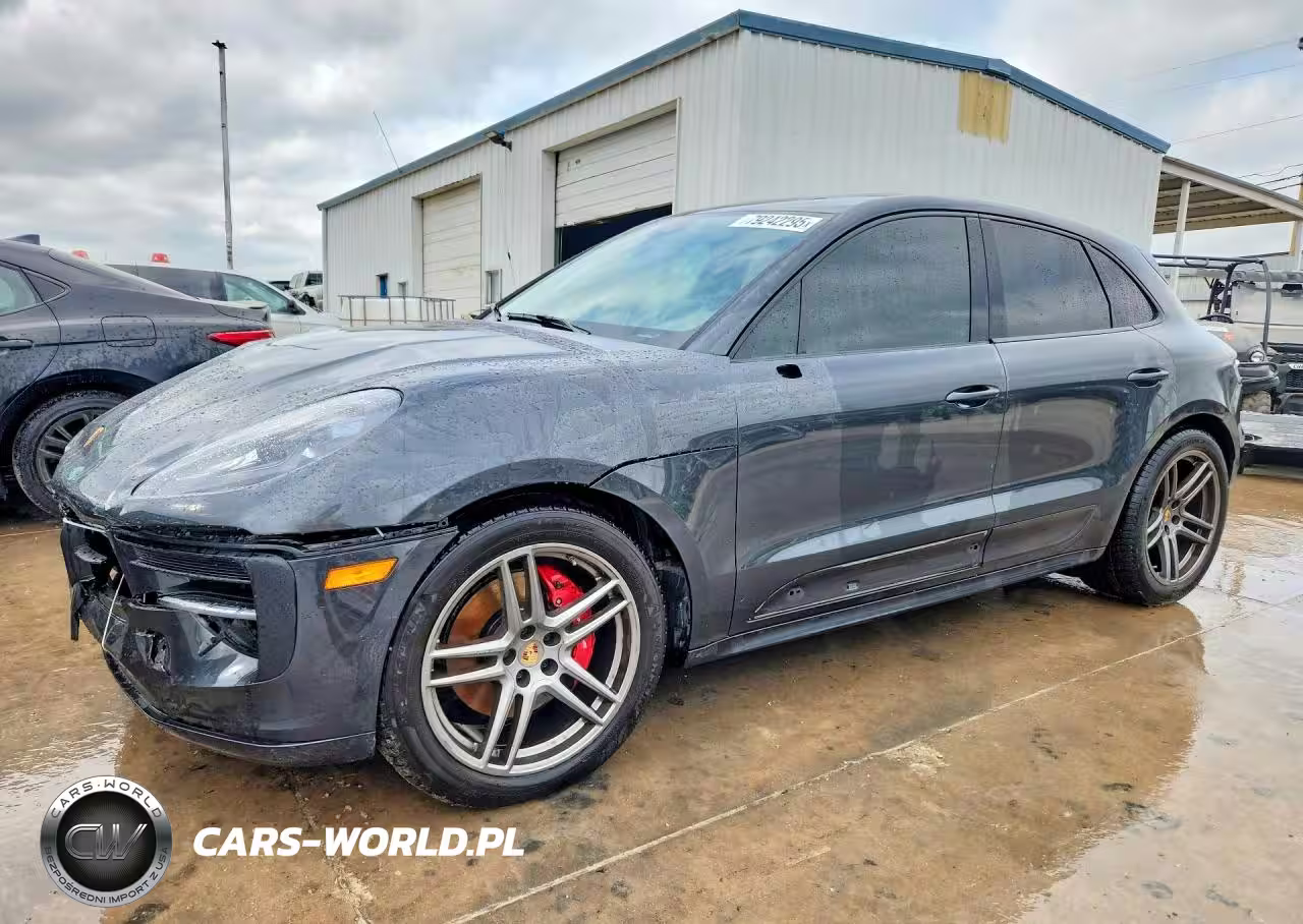 2021 Porsche Macan Gts