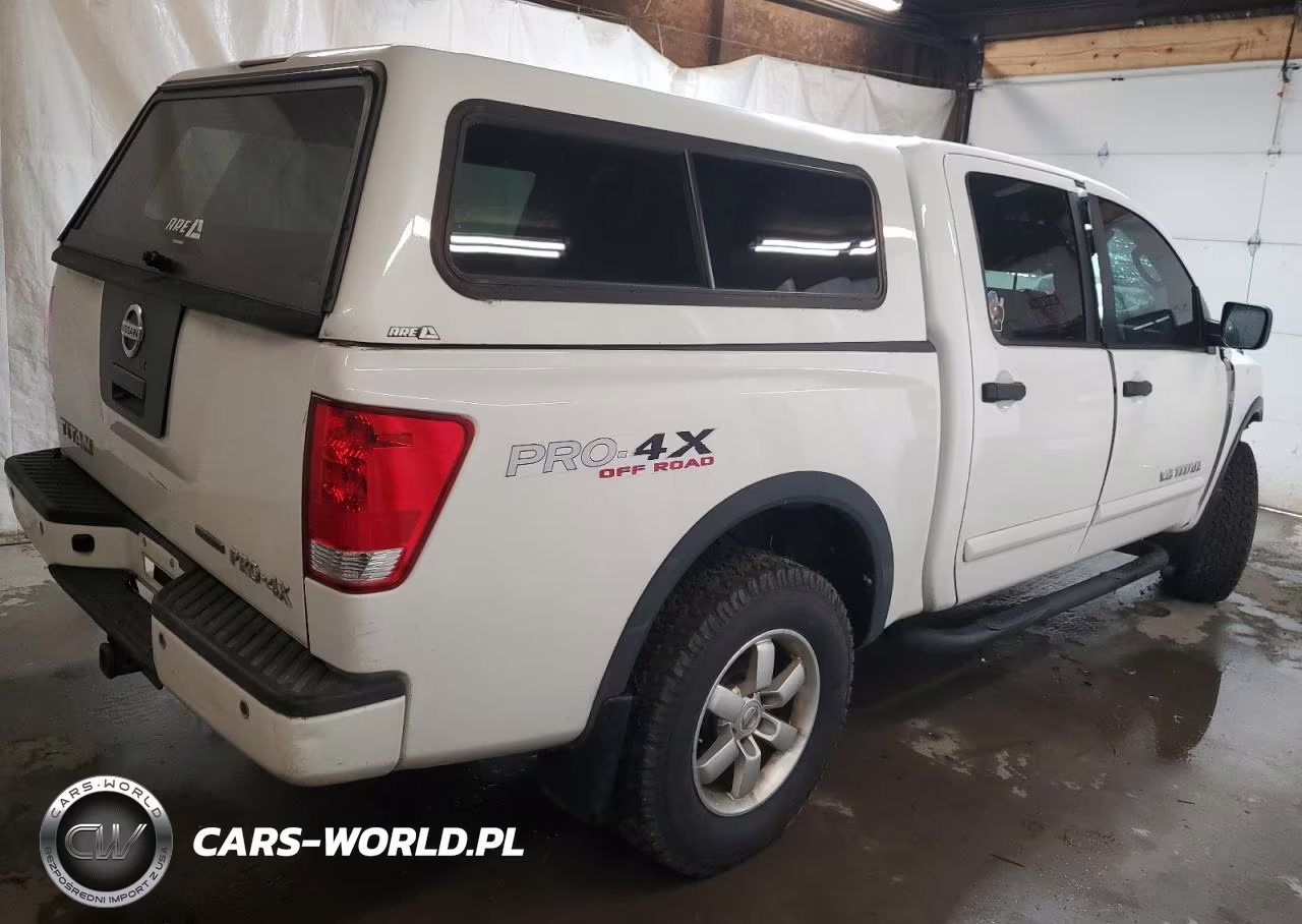 2010 Nissan Titan Xe VIN:1N6BA0EC2AN302870 - 3