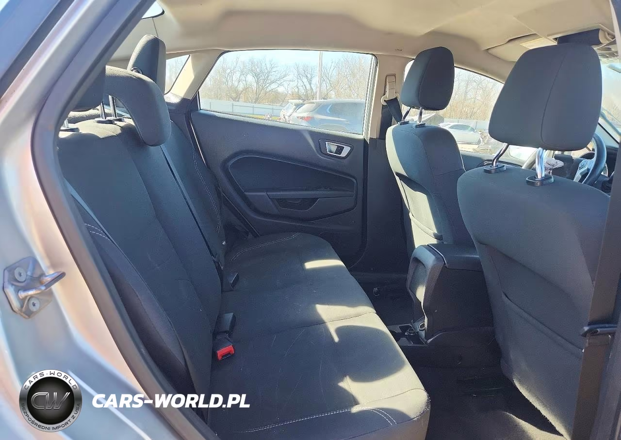 2016 Ford Fiesta Se VIN:3FADP4BJ3GM111911 - 10