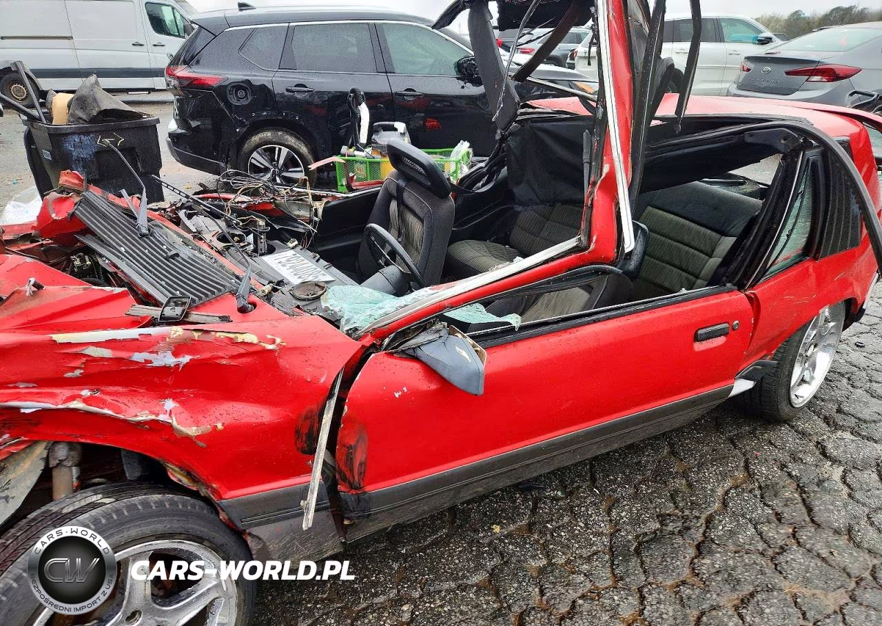 1983 Ford Mustang VIN:1FABP28FXDF170304 - 7