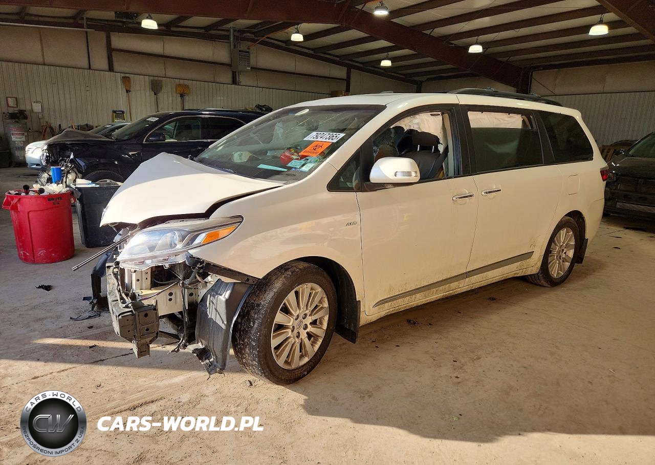 2016 Toyota Sienna Limited Premium 7-Passenger