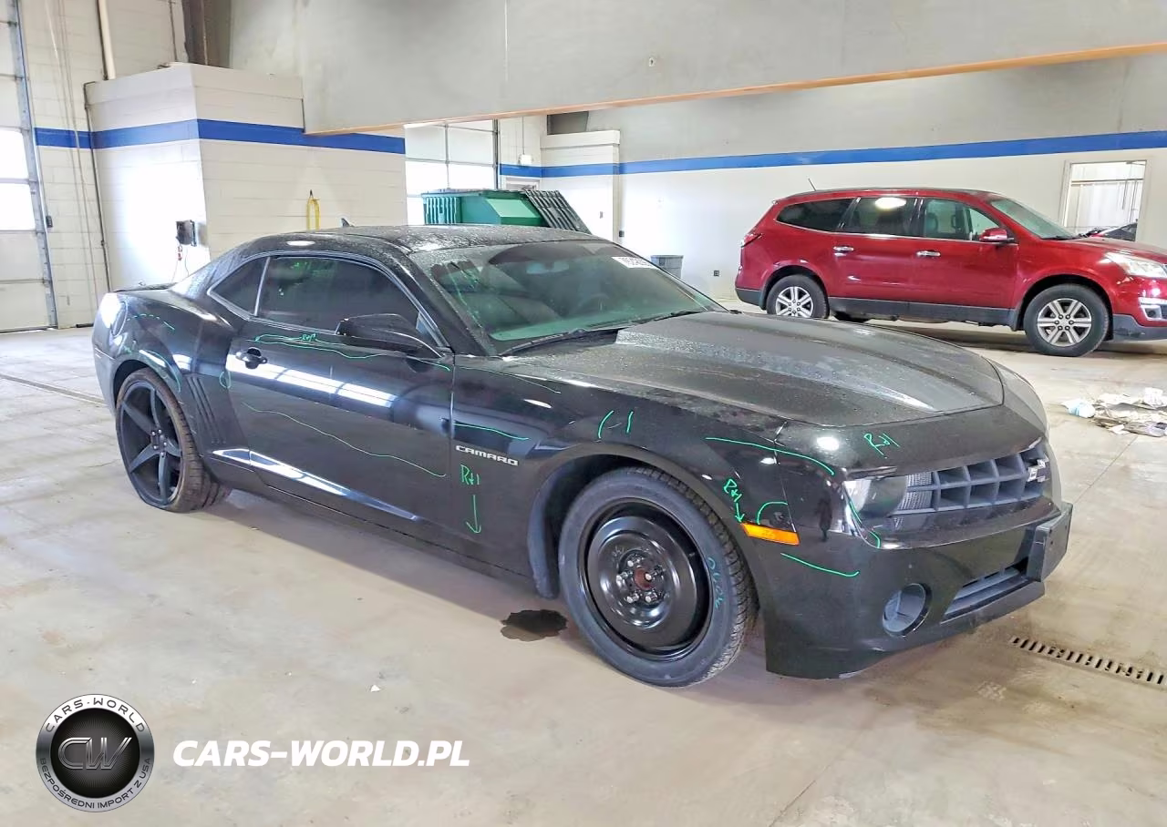 2013 Chevrolet Camaro Ls VIN:2G1FA1E36D9138064 - 4