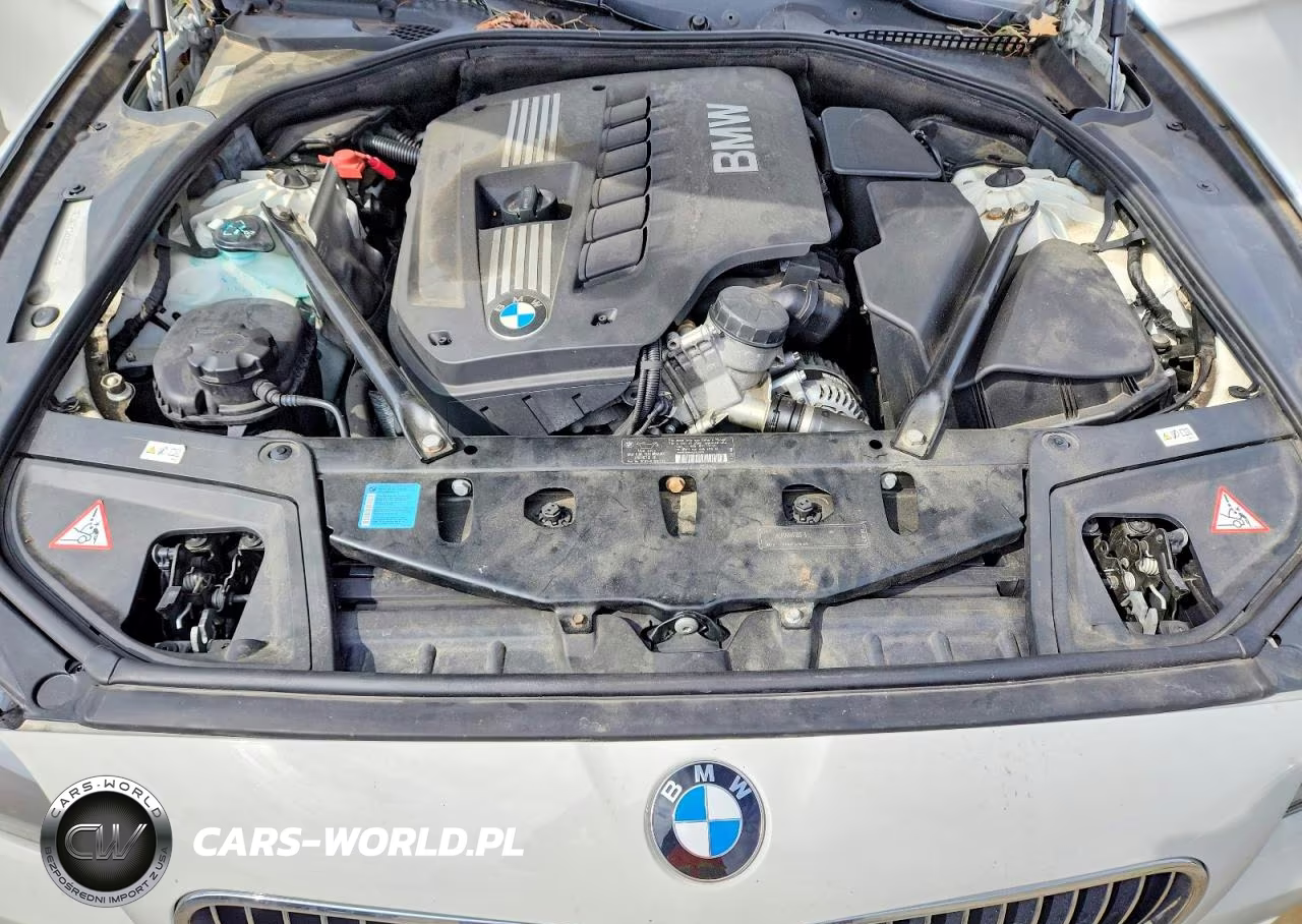 2011 BMW 528 I VIN:WBAFR1C56BC736890 - 11