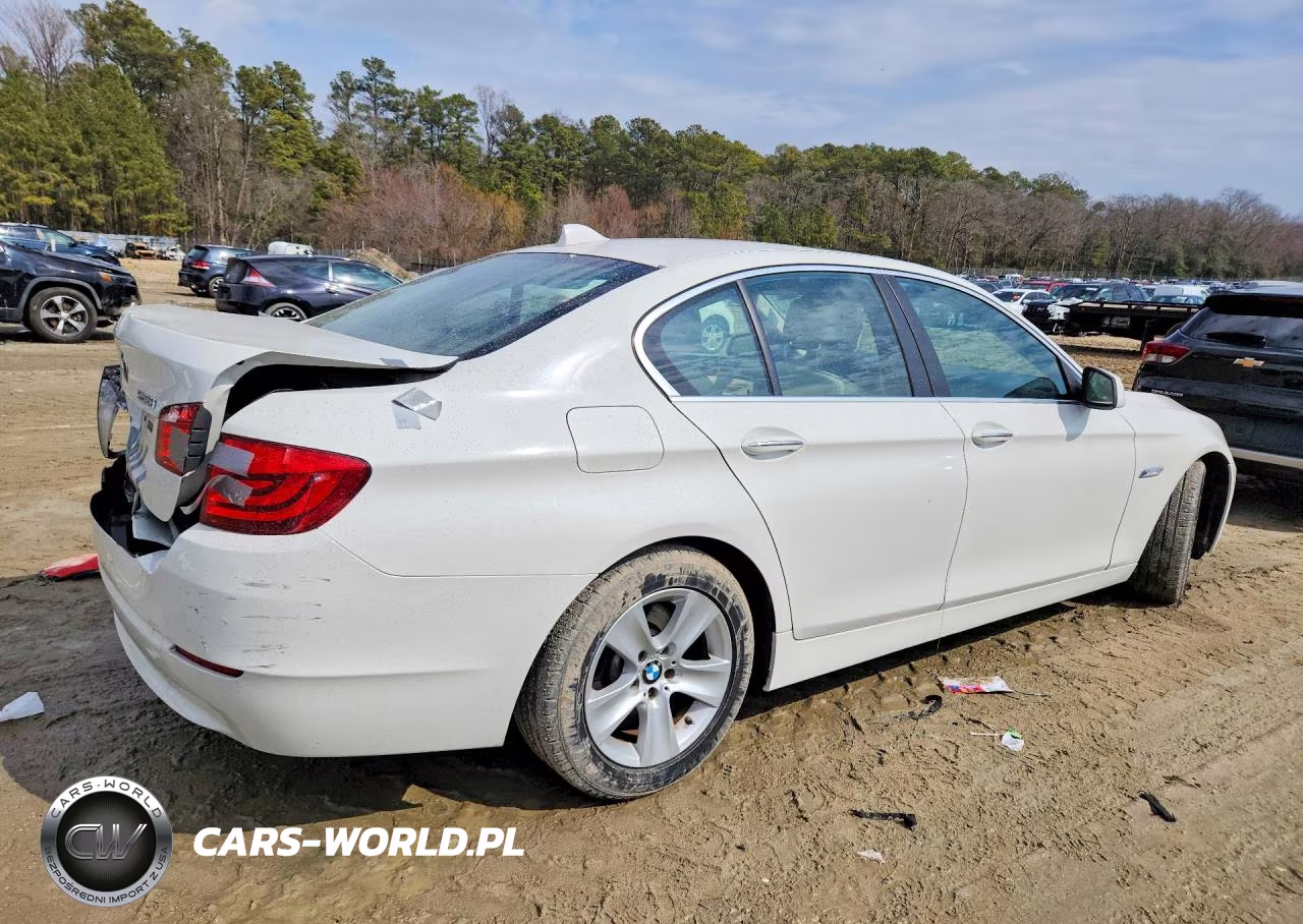 2011 BMW 528 I VIN:WBAFR1C56BC736890 - 3