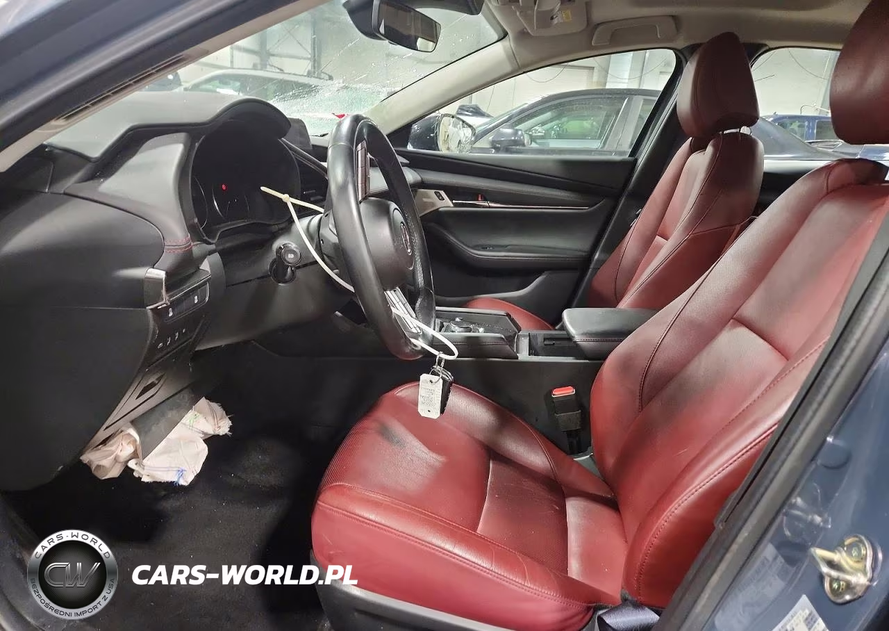 2023 Mazda 3 Preferred VIN:3MZBPBCM3PM376503 - 7