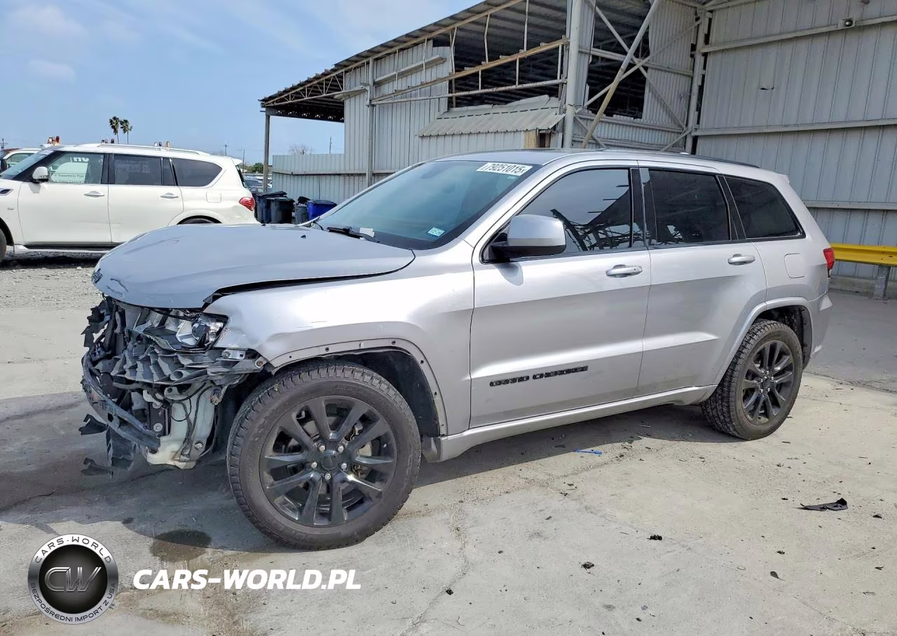 2017 Jeep Grand Cherokee Laredo
