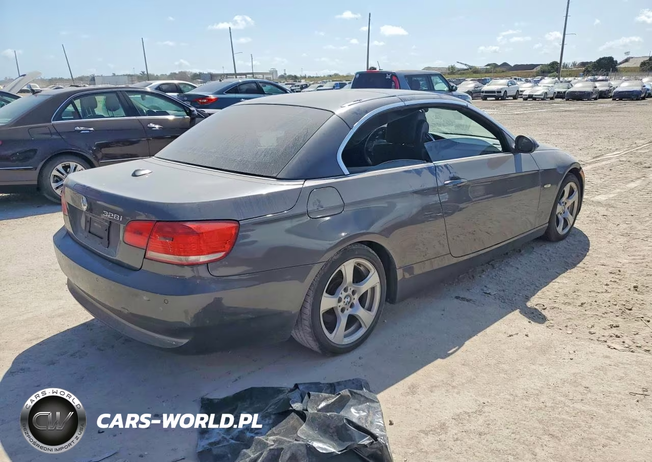 2008 BMW 328 I VIN:WBAWL13578PX17977 - 3