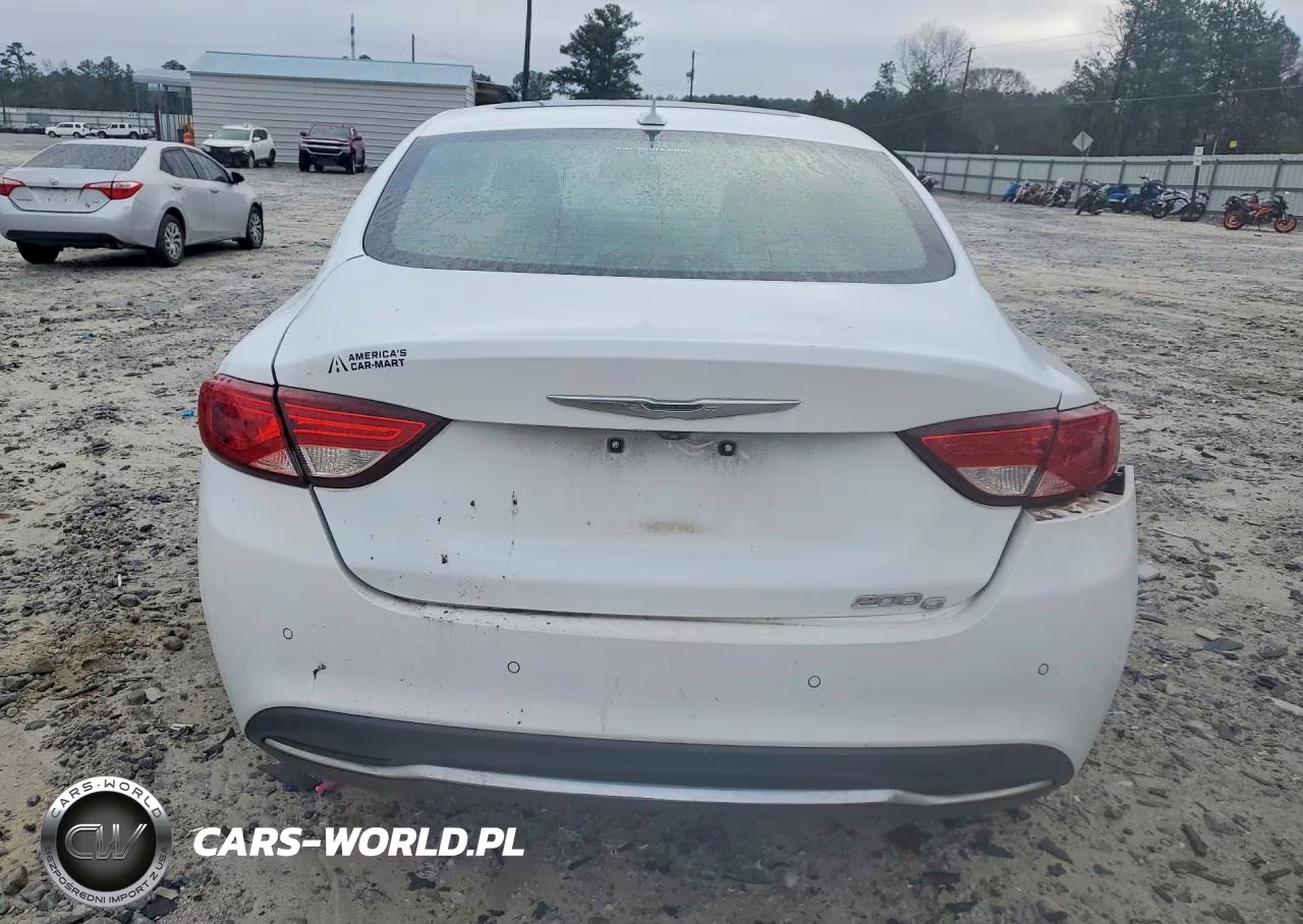 2015 Chrysler 200 C VIN:1C3CCCCBXFN668553 - 6