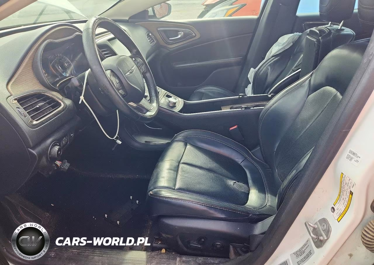 2015 Chrysler 200 C VIN:1C3CCCCBXFN668553 - 7