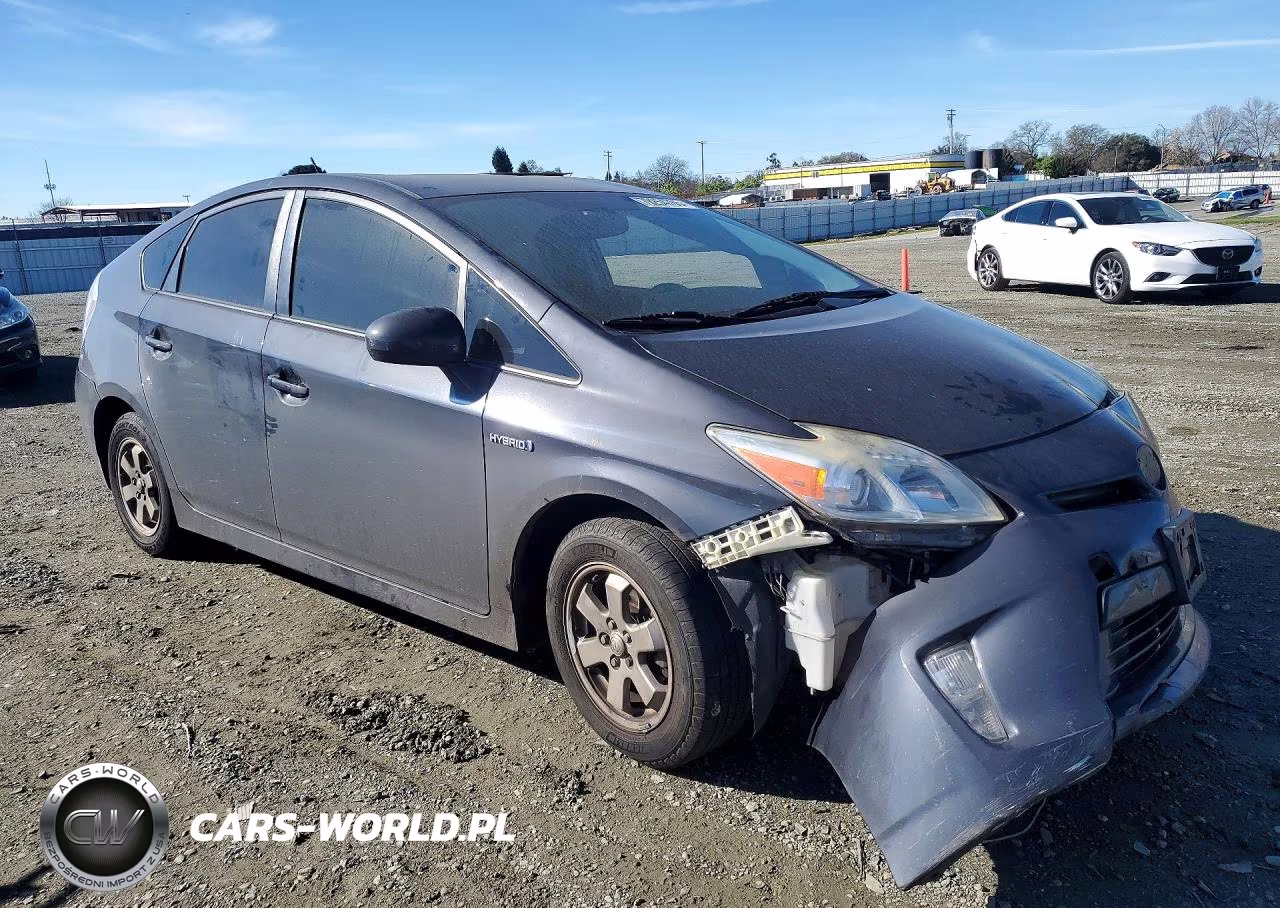 2014 Toyota Prius Four VIN:JTDKN3DU0E0386418 - 4