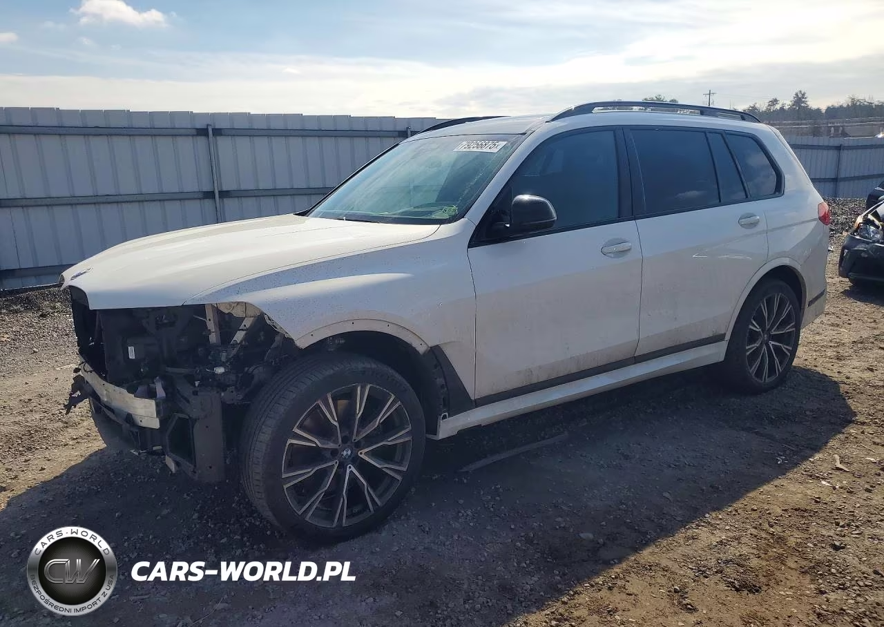 2021 BMW X7 M50I