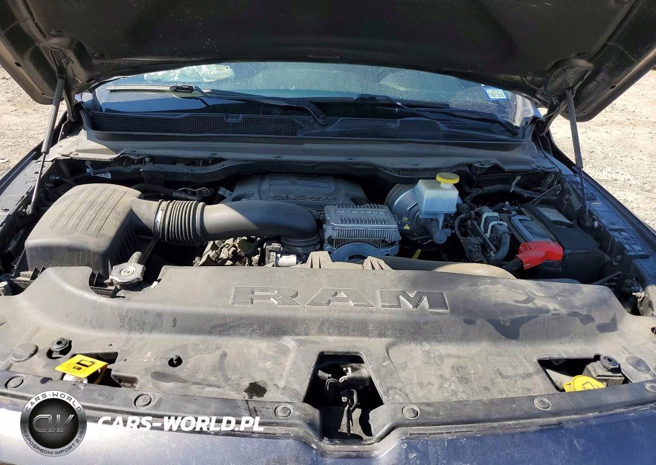2023 Ram 1500 Laramie VIN:1C6RREJT2PN650536 - 11
