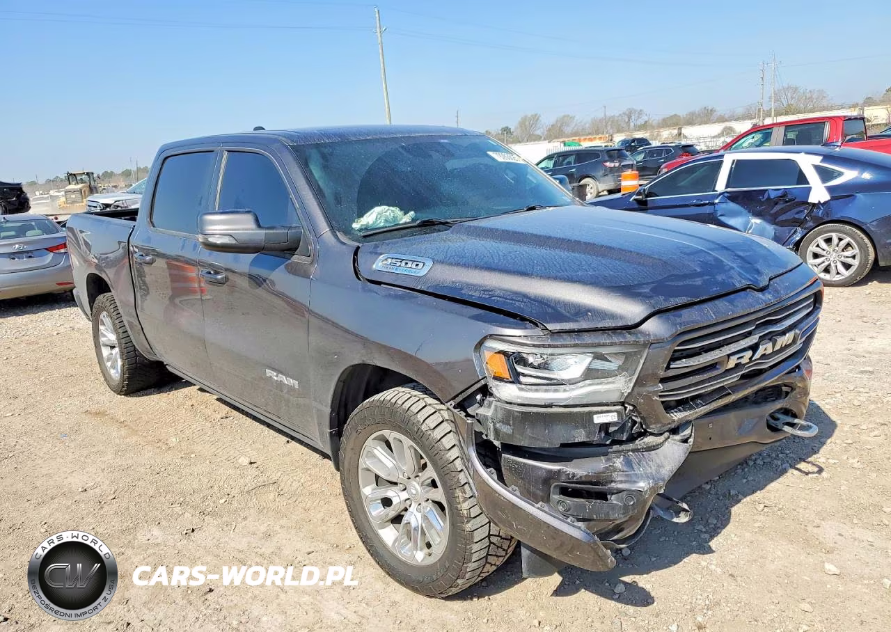 2023 Ram 1500 Laramie VIN:1C6RREJT2PN650536 - 4