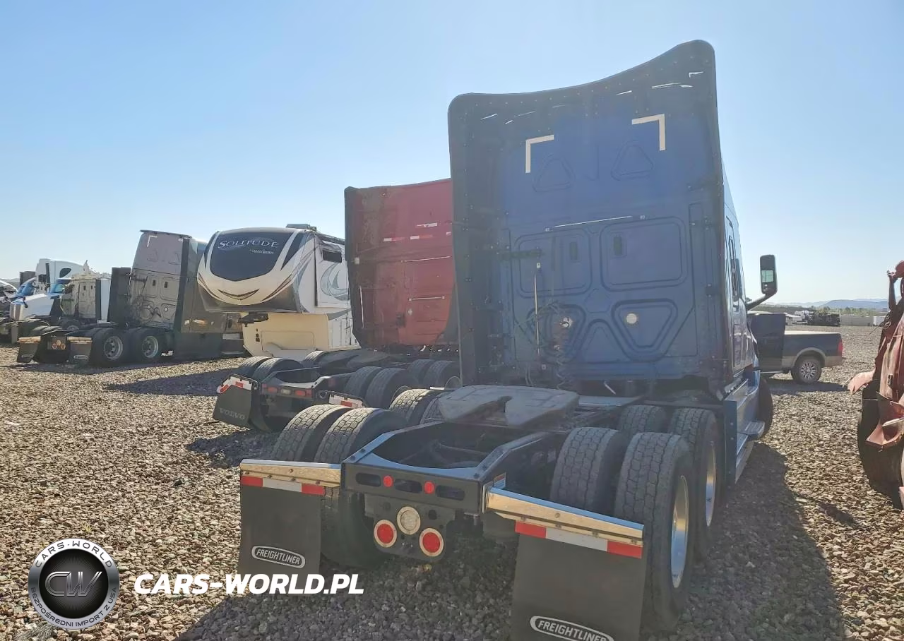2025 Freightliner Cascadia 126" Sleeper Cab Semi Truck VIN:3AKJHHDR3SSWE1352 - 4