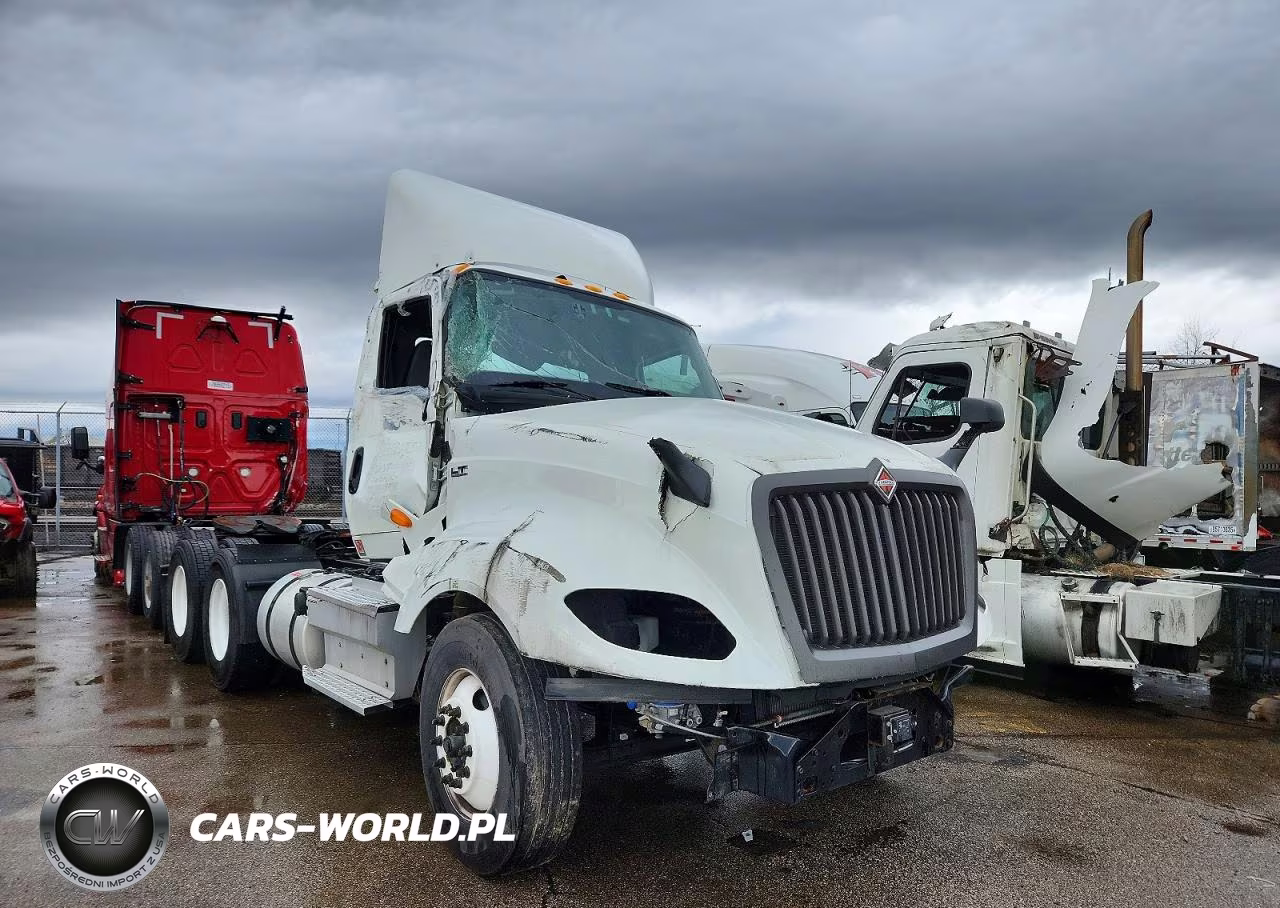 2025 International Lt62F Semi Truck