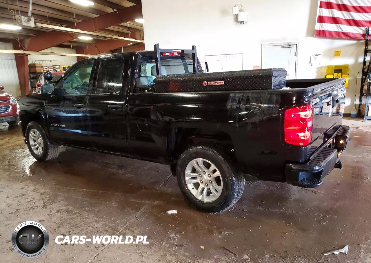 2018 Chevrolet Silverado K1500 VIN:1GCVKNEC5JZ343996 - 2