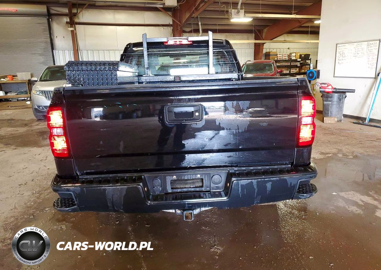 2018 Chevrolet Silverado K1500 VIN:1GCVKNEC5JZ343996 - 6